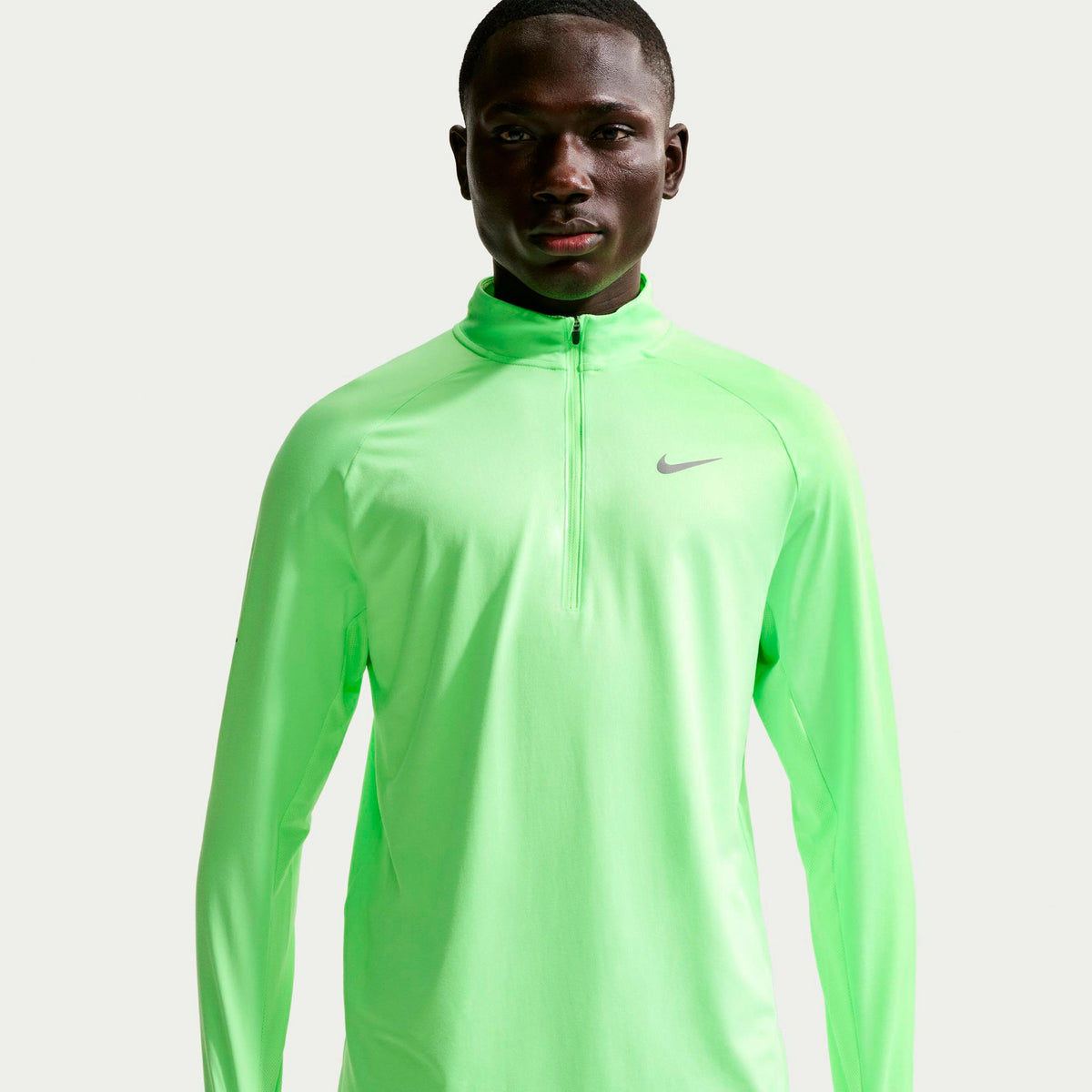 Nike Stride Half-Zip  Maillot de course Hommes - vert clair, argent