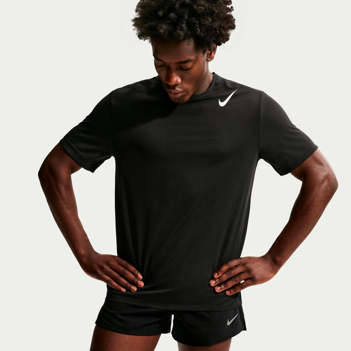 Nike AeroSwift  Maillot de course Hommes - noir, blanc